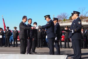 横浜市消防局長表彰が菊名地区連合町内会や一般社団法人F・マリノススポーツクラブ、横浜労災病院に対し行われました